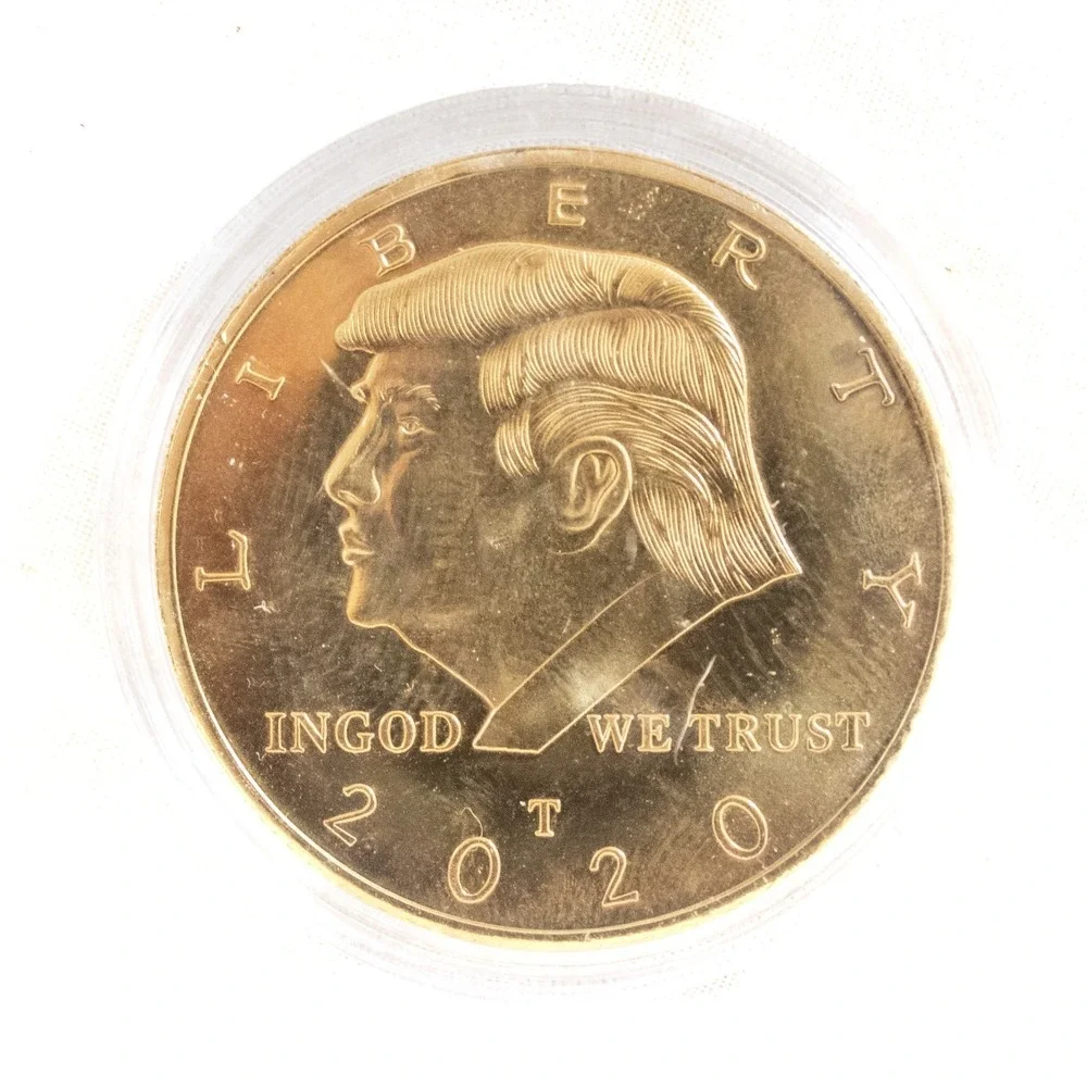 Donald Trump Coin 2020 - Gold Plated Collectible Coin, Protective Case Included